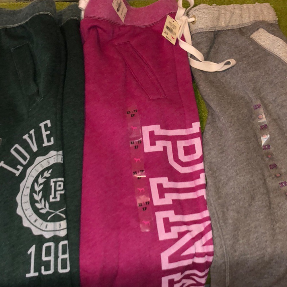 BNWT Victoria’s Secret Boyfriend Pants.